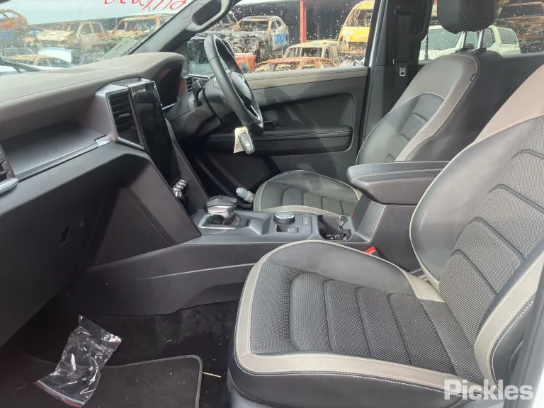 2024 Volkswagen Amarok Damaged VIN WV4ZZZT16PS014465 – photo 11 2024 Volkswagen Amarok Damaged VIN WV4ZZZT16PS014465 – photo 11