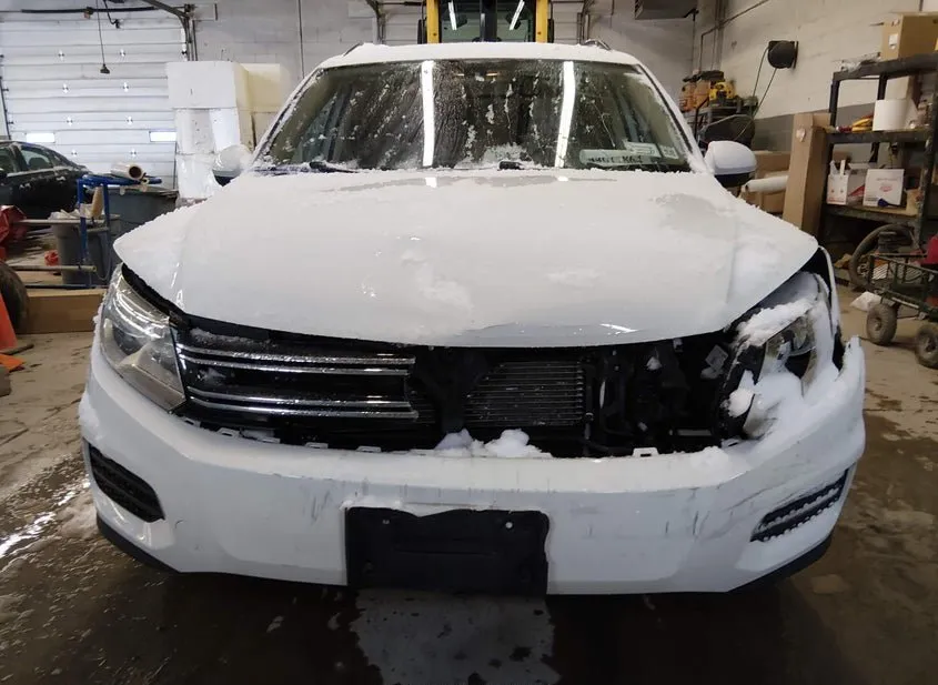 2017 VOLKSWAGEN Tiguan Used VIN WVGBV7AX0HK000607 – photo 19