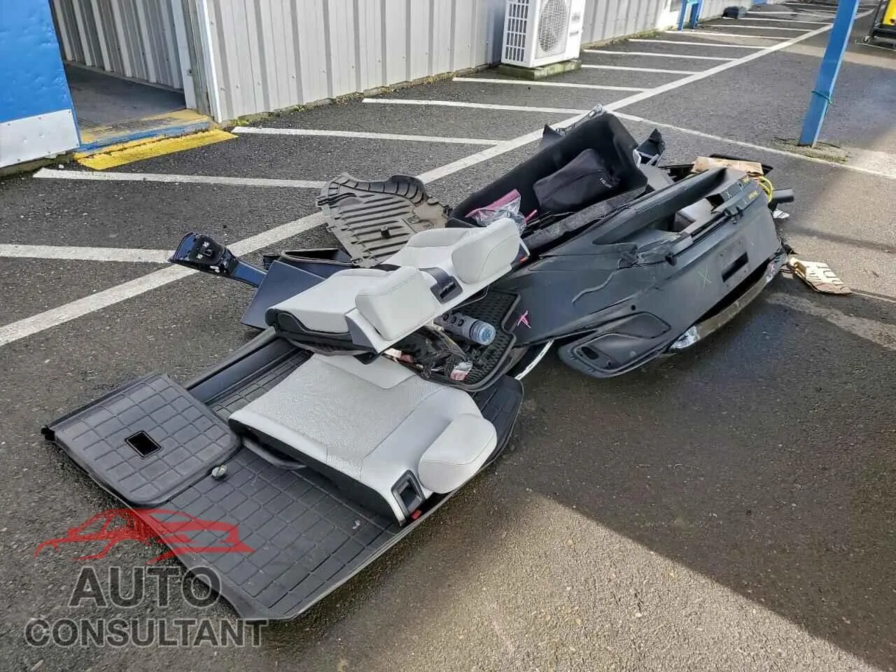 2021 VOLKSWAGEN ID.4 PRO S Damaged VIN WVGTMPE29MP063403 – photo 13