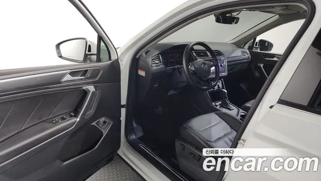2020 Volkswagen Tiguan Allspace 2.0 TDI Prestige Sold VIN WVGZZZ5N111111111 – odometer reading 2020 Volkswagen Tiguan Allspace 2.0 TDI Prestige Sold VIN WVGZZZ5N111111111 – odometer reading