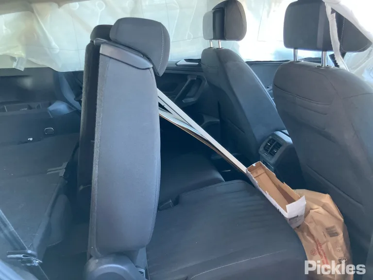 2023 Volkswagen Tiguan Damaged VIN WVGZZZ5N2PM104798 – rear exterior 2023 Volkswagen Tiguan Damaged VIN WVGZZZ5N2PM104798 – rear exterior