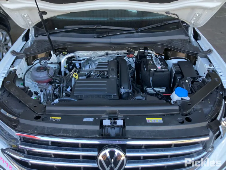 2023 Volkswagen Tiguan Damaged VIN WVGZZZ5N2PM104798 – photo 20 2023 Volkswagen Tiguan Damaged VIN WVGZZZ5N2PM104798 – photo 20