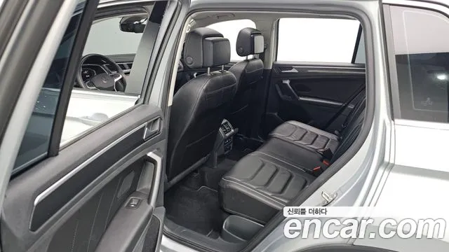 2023 Volkswagen Tiguan 2nd Gen 2.0 TDI Prestige Sold VIN WVGZZZ5N2PW008447 – photo 12 2023 Volkswagen Tiguan 2nd Gen 2.0 TDI Prestige Sold VIN WVGZZZ5N2PW008447 – photo 12