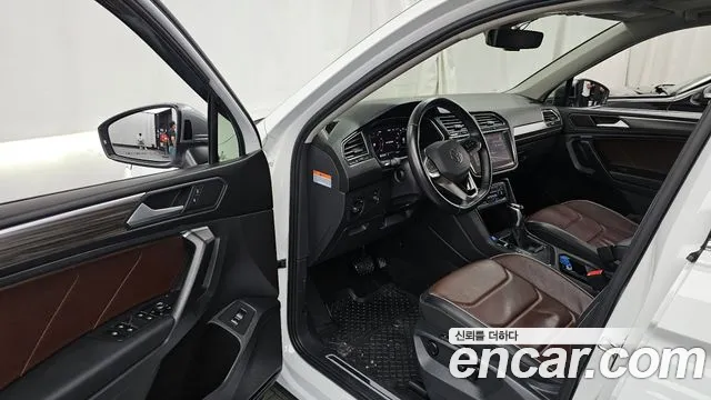2023 Volkswagen Tiguan Allspace 2.0 TSI Prestige Sold VIN WVGZZZ5N3PM037516 – photo 20