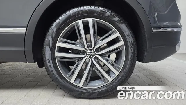 2023 Volkswagen Tiguan 2nd Gen 2.0 TDI Prestige Sold VIN WVGZZZ5N6PW052158 – photo 22 2023 Volkswagen Tiguan 2nd Gen 2.0 TDI Prestige Sold VIN WVGZZZ5N6PW052158 – photo 22
