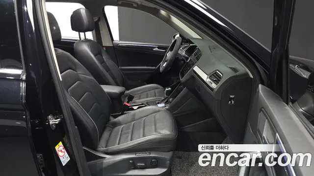 2023 Volkswagen Tiguan 2nd Gen 2.0 TDI Prestige Sold VIN WVGZZZ5N6PW064441 – side profile 2023 Volkswagen Tiguan 2nd Gen 2.0 TDI Prestige Sold VIN WVGZZZ5N6PW064441 – side profile