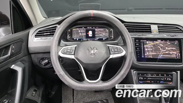 2023 Volkswagen Tiguan 2nd Gen 2.0 TDI Prestige Sold VIN WVGZZZ5N6PW064441 – undercarriage 2023 Volkswagen Tiguan 2nd Gen 2.0 TDI Prestige Sold VIN WVGZZZ5N6PW064441 – undercarriage