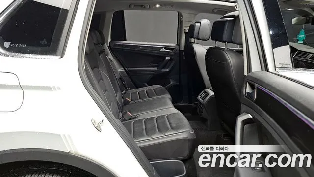 2023 Volkswagen Tiguan 2nd Gen 2.0 TDI Prestige Sold VIN WVGZZZ5N6PW078601 – engine bay