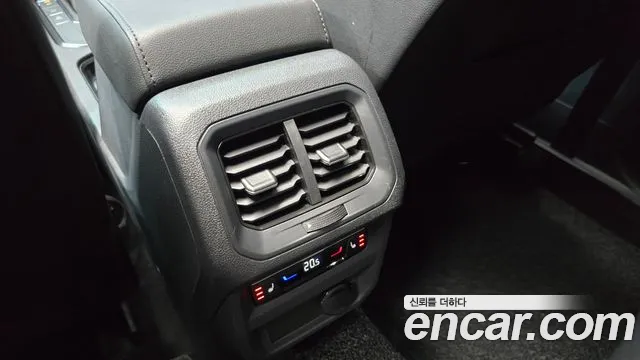 2023 Volkswagen Tiguan Allspace 2.0 TSI Prestige Sold VIN WVGZZZ5N9PM067829 – interior seats