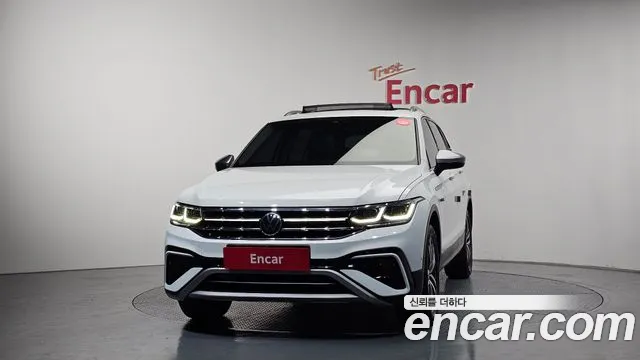 2023 Volkswagen Tiguan Allspace 2.0 TSI Prestige Sold VIN WVGZZZ5NXPM019627 – rear exterior