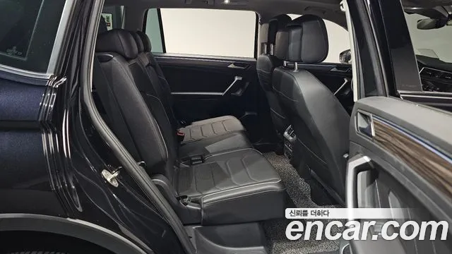 2023 Volkswagen Tiguan Allspace 2.0 TSI Prestige Sold VIN WVGZZZ5NXPM075146 – photo 27 2023 Volkswagen Tiguan Allspace 2.0 TSI Prestige Sold VIN WVGZZZ5NXPM075146 – photo 27