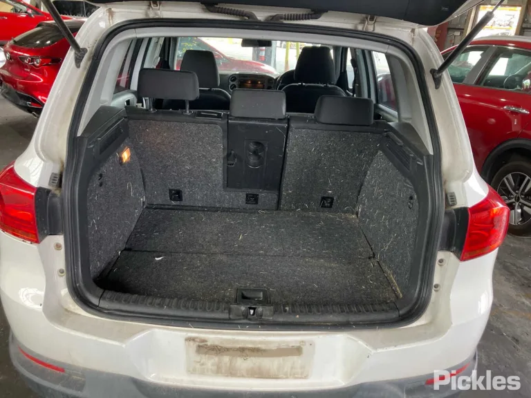 2014 Volkswagen Tiguan Damaged VIN WVGZZZ5NZEW019213 – photo 21