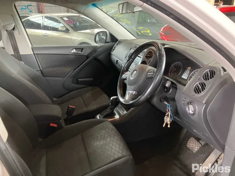 2014 Volkswagen Tiguan Damaged VIN WVGZZZ5NZEW019213 – photo 27