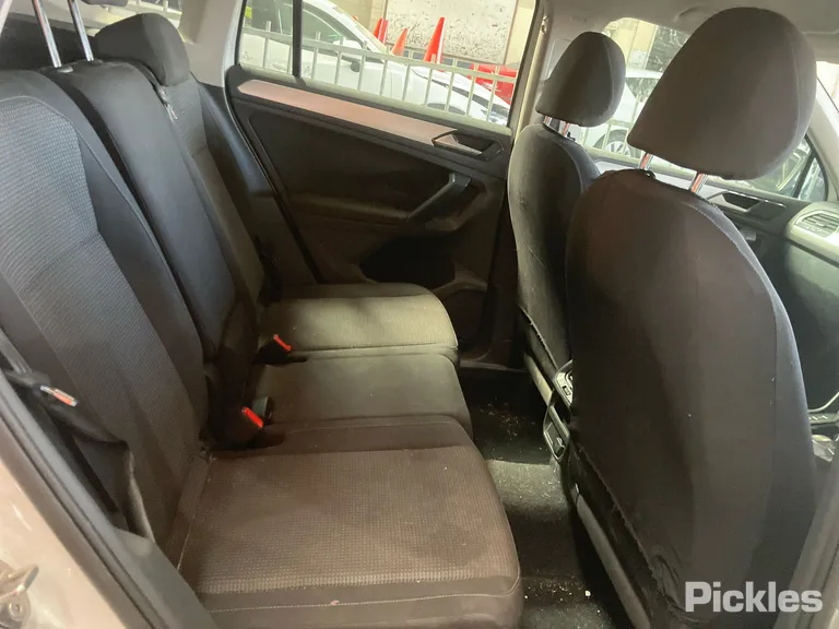 2017 Volkswagen Tiguan Used VIN WVGZZZ5NZHW809682 – exterior detail