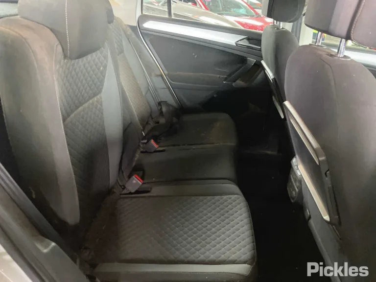 2018 Volkswagen Tiguan Damaged VIN WVGZZZ5NZJW906690 – photo 17 2018 Volkswagen Tiguan Damaged VIN WVGZZZ5NZJW906690 – photo 17