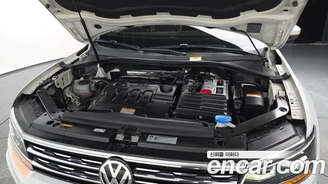 2018 Volkswagen Tiguan 2nd Gen 2.0 Tdi Prestige Sold VIN WVGZZZ5NZJW916059 – front exterior
