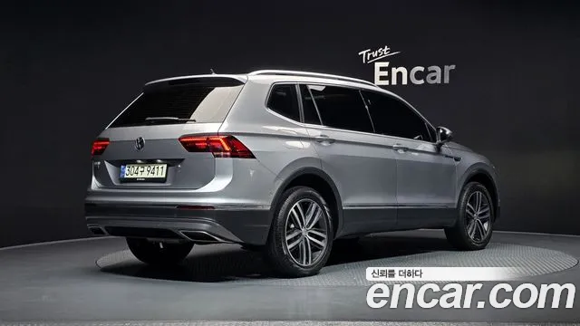 2020 Volkswagen Tiguan Allspace 2.0 TDI Prestige Sold VIN WVGZZZ5NZLM176491 – photo 36 2020 Volkswagen Tiguan Allspace 2.0 TDI Prestige Sold VIN WVGZZZ5NZLM176491 – photo 36