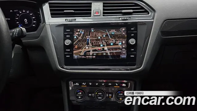 2020 Volkswagen Tiguan Allspace 2.0 TDI Prestige Sold VIN WVGZZZ5NZLM178376 – interior seats 2020 Volkswagen Tiguan Allspace 2.0 TDI Prestige Sold VIN WVGZZZ5NZLM178376 – interior seats