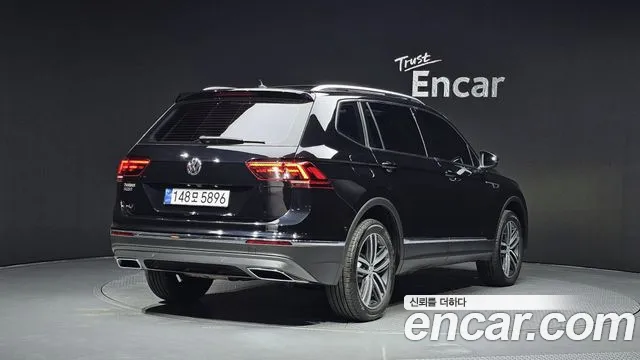 2020 Volkswagen Tiguan Allspace 2.0 TDI Prestige Sold VIN WVGZZZ5NZLM178376 – photo 16 2020 Volkswagen Tiguan Allspace 2.0 TDI Prestige Sold VIN WVGZZZ5NZLM178376 – photo 16