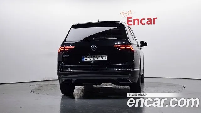 2020 Volkswagen Tiguan Allspace 2.0 TDI Prestige VIN WVGZZZ5NZLM181346