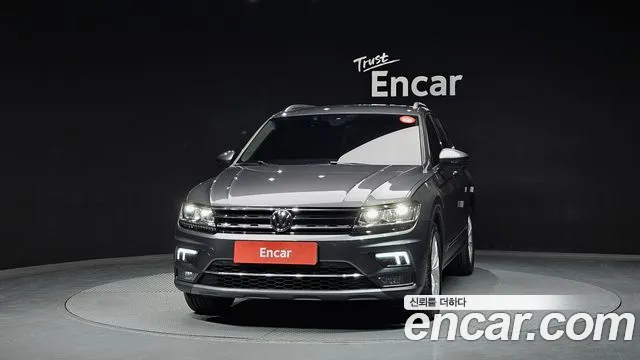 2020 Volkswagen Tiguan 2nd Gen 2.0 TDI Premium Sold VIN WVGZZZ5NZLW320916 – dashboard 2020 Volkswagen Tiguan 2nd Gen 2.0 TDI Premium Sold VIN WVGZZZ5NZLW320916 – dashboard