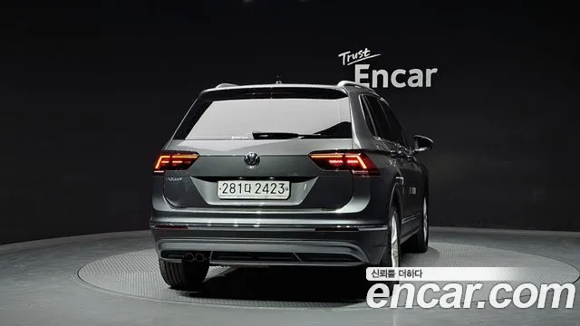 2020 Volkswagen Tiguan 2nd Gen 2.0 TDI Premium Sold VIN WVGZZZ5NZLW320916 – photo 18 2020 Volkswagen Tiguan 2nd Gen 2.0 TDI Premium Sold VIN WVGZZZ5NZLW320916 – photo 18