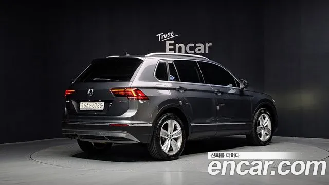 2020 Volkswagen Tiguan 2nd Gen 2.0 TDI 4Motion Prestige Sold VIN WVGZZZ5NZLW352696 – photo 18 2020 Volkswagen Tiguan 2nd Gen 2.0 TDI 4Motion Prestige Sold VIN WVGZZZ5NZLW352696 – photo 18