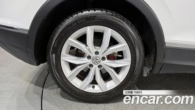 2020 Volkswagen Tiguan 2nd Gen 2.0 TDI Premium VIN WVGZZZ5NZLW807283