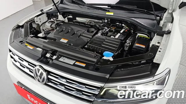 2020 Volkswagen Tiguan 2nd Gen 2.0 TDI Prestige Sold VIN WVGZZZ5NZLW817679 – photo 27