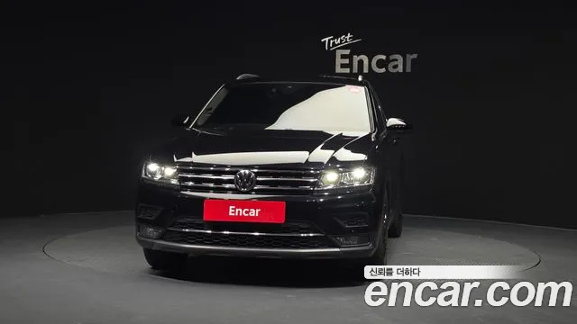 2020 Volkswagen Tiguan 2nd Gen 2.0 TDI Premium Sold VIN WVGZZZ5NZLW822220 – photo 14 2020 Volkswagen Tiguan 2nd Gen 2.0 TDI Premium Sold VIN WVGZZZ5NZLW822220 – photo 14