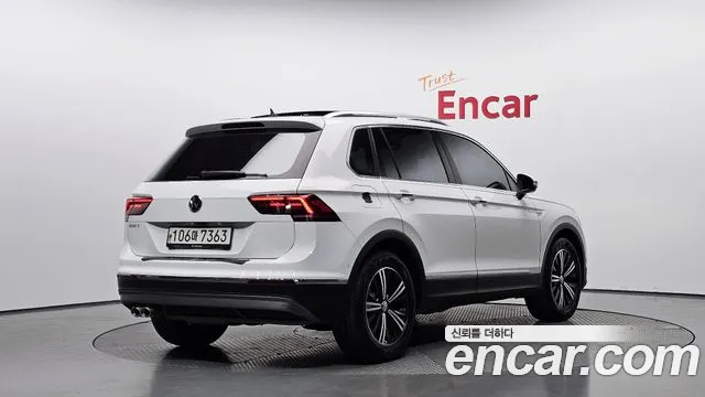 2020 Volkswagen Tiguan 2nd Gen 2.0 TDI Prestige Sold VIN WVGZZZ5NZLW877246 – dashboard