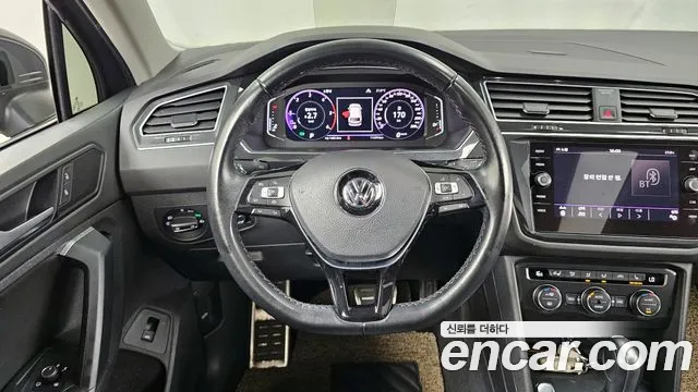 2020 Volkswagen Tiguan 2nd Gen 2.0 TDI 4Motion Prestige Sold VIN WVGZZZ5NZLW880480 – photo 11 2020 Volkswagen Tiguan 2nd Gen 2.0 TDI 4Motion Prestige Sold VIN WVGZZZ5NZLW880480 – photo 11