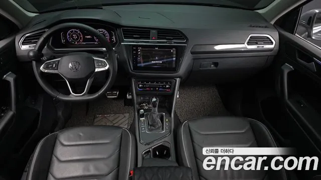 2021 Volkswagen Tiguan 2nd Gen 2.0 TDI Prestige Sold VIN WVGZZZ5NZMW542776 – engine bay