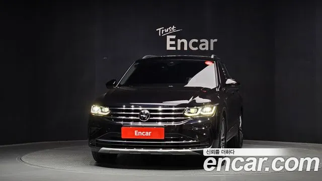 2021 Volkswagen Tiguan 2nd Gen 2.0 TDI Prestige Sold VIN WVGZZZ5NZMW542890 – exterior detail 2021 Volkswagen Tiguan 2nd Gen 2.0 TDI Prestige Sold VIN WVGZZZ5NZMW542890 – exterior detail