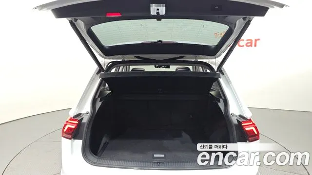 2021 Volkswagen Tiguan 2nd Gen 2.0 Tdi Prestige Sold VIN WVGZZZ5NZMW547265 – front exterior
