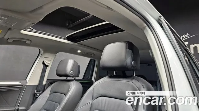 2022 Volkswagen Tiguan 2nd Gen 2.0 TDI Prestige Sold VIN WVGZZZ5NZNW008918 – side profile