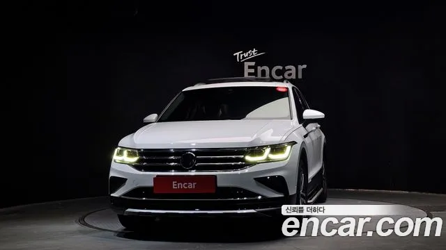 2022 Volkswagen Tiguan 2nd Gen 2.0 TDI Prestige Sold VIN WVGZZZ5NZNW008918 – interior seats