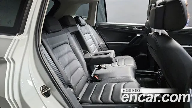 2022 Volkswagen Tiguan 2nd Gen 2.0 TDI Prestige Sold VIN WVGZZZ5NZNW008918 – photo 16