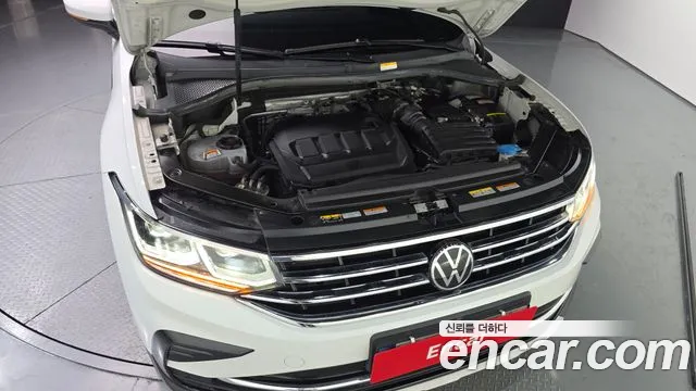 2022 Volkswagen Tiguan 2nd Gen 2.0 TDI 4Motion Prestige Sold VIN WVGZZZ5NZNW066460 – photo 23 2022 Volkswagen Tiguan 2nd Gen 2.0 TDI 4Motion Prestige Sold VIN WVGZZZ5NZNW066460 – photo 23
