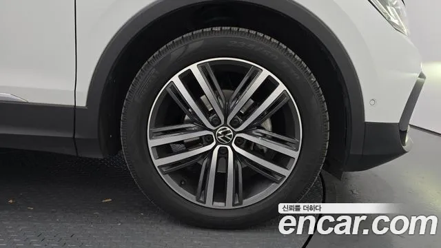 2022 Volkswagen Tiguan 2nd Gen 2.0 TDI Prestige – VIN WVGZZZ5NZNW536255 2022 Volkswagen Tiguan 2nd Gen 2.0 TDI Prestige VIN WVGZZZ5NZNW536255