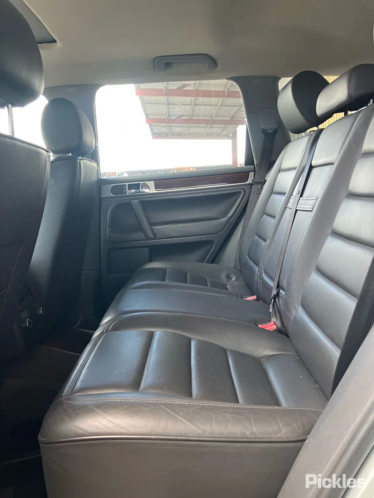 2005 Volkswagen Touareg Damaged VIN WVGZZZ7LZ5D061240 – photo 13