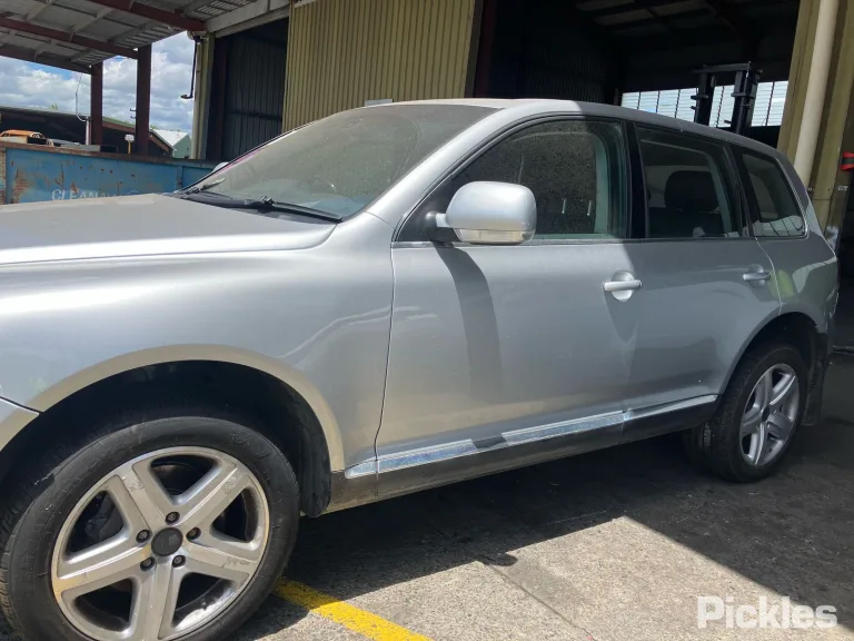 2005 Volkswagen Touareg Damaged VIN WVGZZZ7LZ5D061240 – photo 19