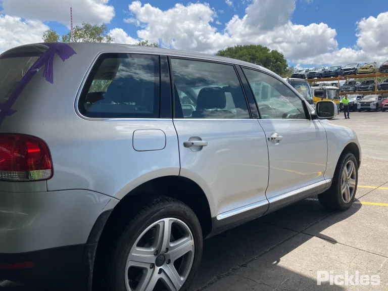 2005 Volkswagen Touareg Damaged VIN WVGZZZ7LZ5D061240 – photo 21