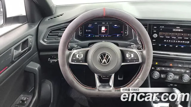 2021 Volkswagen T-Roc 2.0 Tdi Premium Sold VIN WVGZZZA1ZMV031440 – front exterior