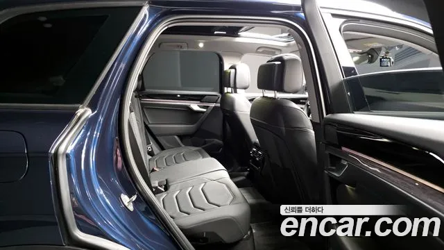 2023 Volkswagen Touareg 3rd Gen 3.0 TDI Premium Sold VIN WVGZZZCR2PD009602 – side profile