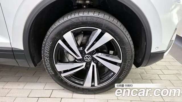 2023 Volkswagen Touareg 3rd Gen 3.0 TDI Premium Sold VIN WVGZZZCR2PD010541 – odometer reading