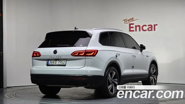 2023 Volkswagen Touareg 3rd Gen 3.0 TDI Premium Sold VIN WVGZZZCR2PD010541 – photo 11