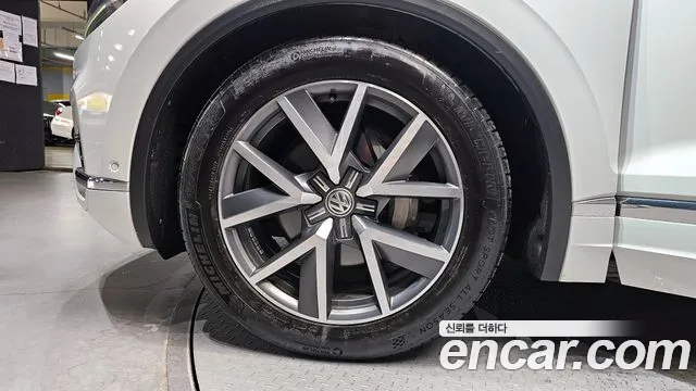 2020 Volkswagen Touareg 3rd Gen 3.0 TDI Prestige Sold VIN WVGZZZCRZLD029006 – photo 18 2020 Volkswagen Touareg 3rd Gen 3.0 TDI Prestige Sold VIN WVGZZZCRZLD029006 – photo 18