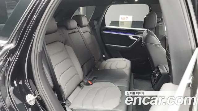 2020 Volkswagen Touareg 3rd Gen 4.0 TDI R-Line Sold VIN WVGZZZCRZLD029429 – dashboard