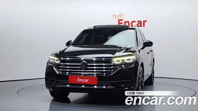 2020 Volkswagen Touareg 3rd Gen 4.0 TDI R-Line Sold VIN WVGZZZCRZLD029429 – photo 13